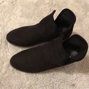 Black ankle booties